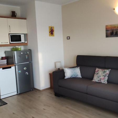קופר Apartments Tomisic מראה חיצוני תמונה