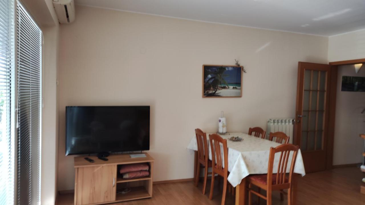קופר Apartments Tomisic מראה חיצוני תמונה